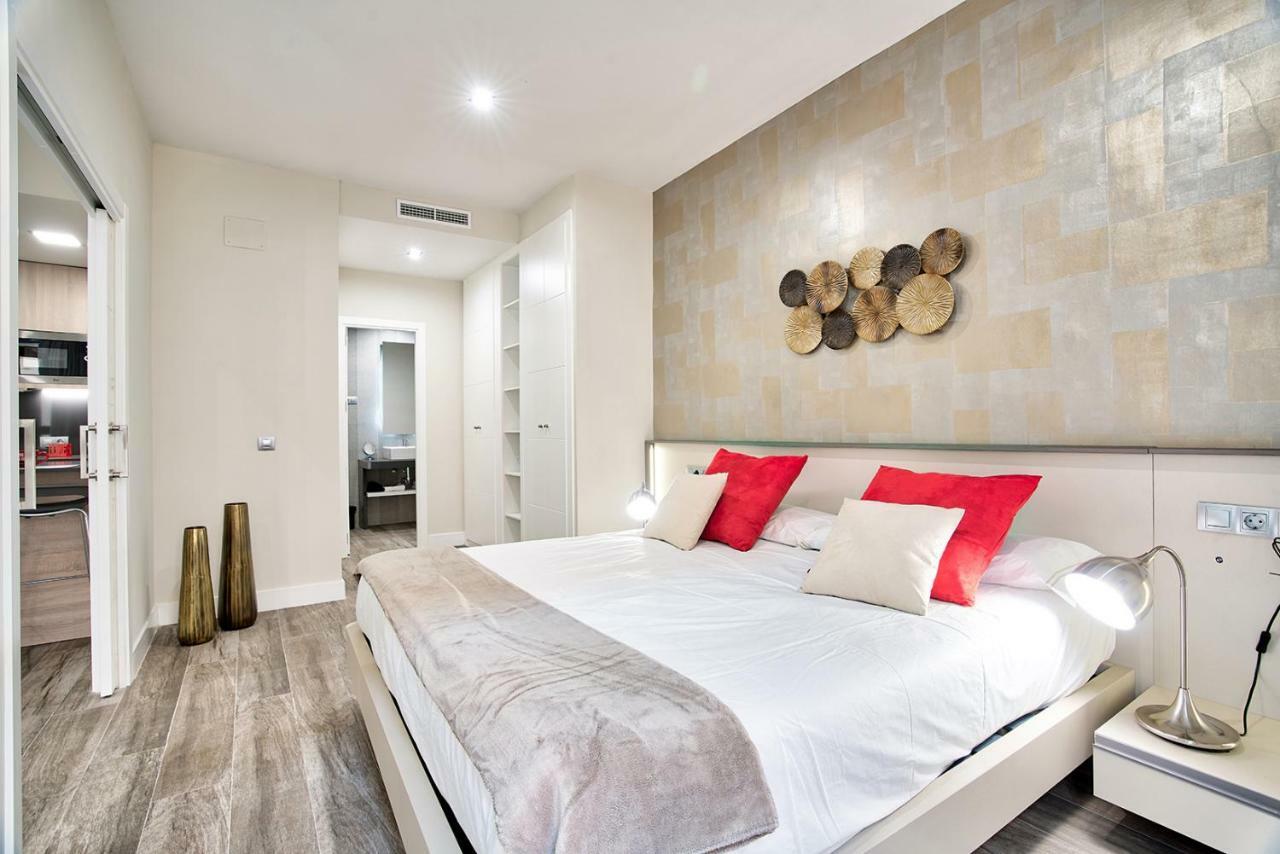 Apartamentos Cava Baja Madrid Exterior foto